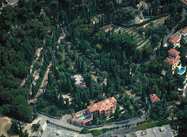 Vue aérienne oblique.