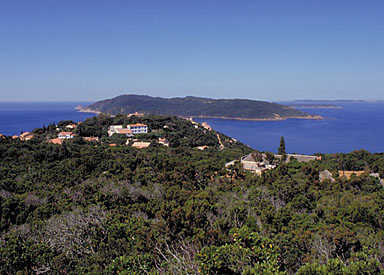 Village pris de l'est.