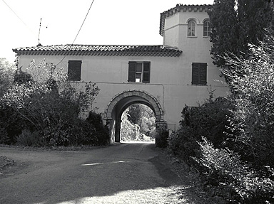 Pavillon d'entrée. Façade antérieure ouest.