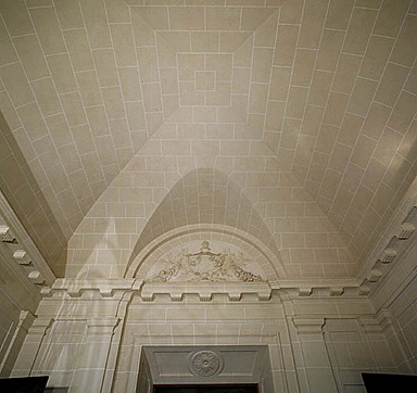 1er étage. Vestibule. Vue axiale de la voûte prise vers l'ouest.
