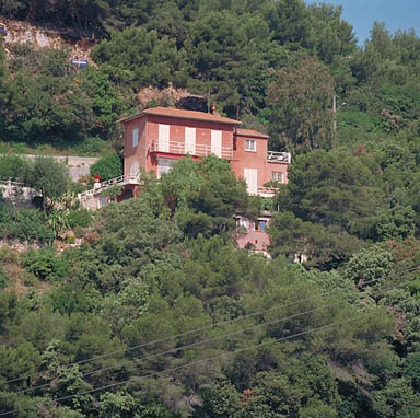 Vue d'ensemble depuis l'est.