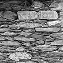 Pré-Roubaud. Parcelle 682. Façade sud-ouest. Inscription.