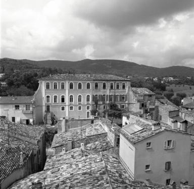 Vue prise du haut du beffroi.