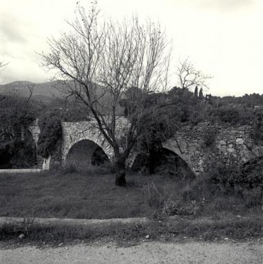 Vue prise de l'ouest.