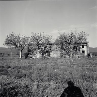 Vue d'ensemble des façades antérieures.