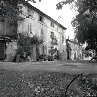 Vue rapprochée des façades sud.