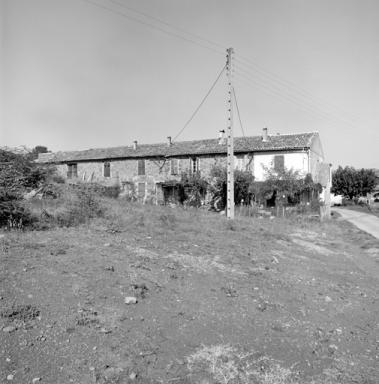 Vue d'ensemble des façades sud.