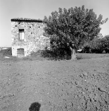 Vue d'ensemble prise du sud-est.