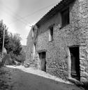 Ecuries et granges parcelles 233-234.