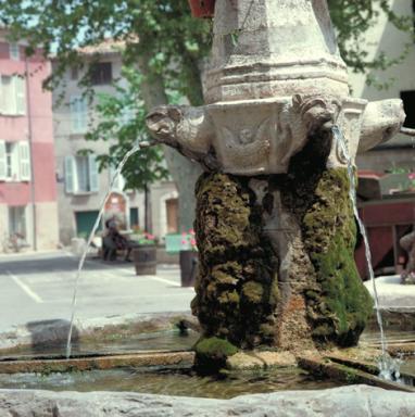 Détail, la colonne.