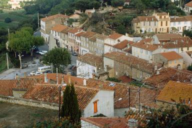 Vue d'ensemble prise de la colline Sainte-Croix vers le sud.