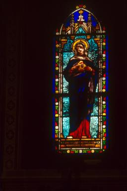 Baie 3 : Sacré Cœur de la Vierge.