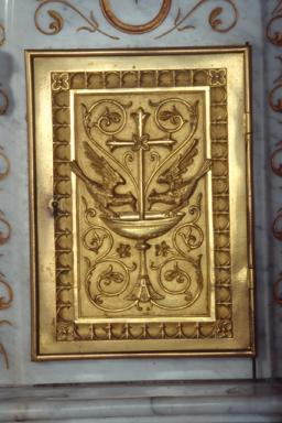 Porte du tabernacle.