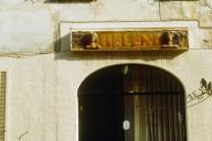 Enseigne de coiffeur.