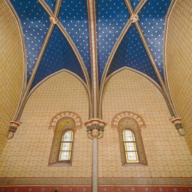 Corps de bâtiment est- premier étage- chapelle Saint-André- voûte et mur sud.