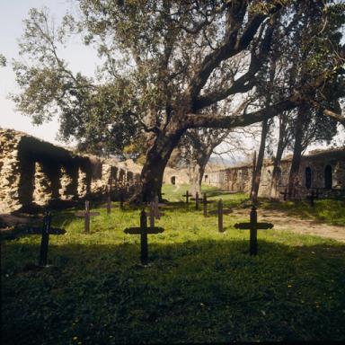 Grand cloître. Vue d'ensemble prise du sud-ouest.
