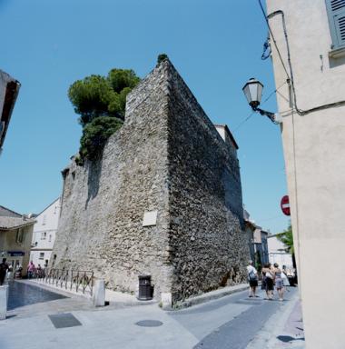 Bastion sud-est ou tour Jarlier, saillant et faces.