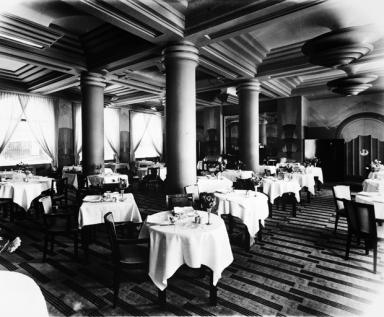 La salle à manger.