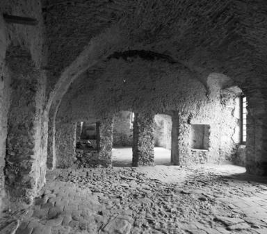 Bâtiment C, deuxième étage de soubassement, cuisien, vue de volume du nord-est.