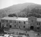 Bâtiment A, corps 1 et 2, élévation nord, vue d'ensemble prise du sud.