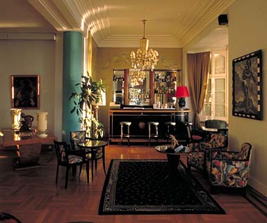 Le bar.