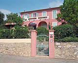Vue d'ensemble de la façade sud.