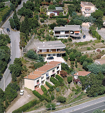 Vue aérienne prise depuis le sud-est.