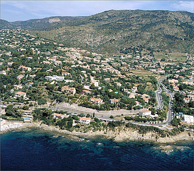 Vue aérienne du lotissement de la Renarde, depuis le sud-est.