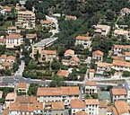 Vue aérienne depuis le sud.