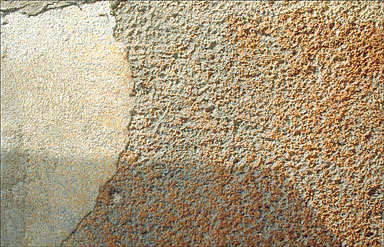 Détail: enduit sur façade ouest.