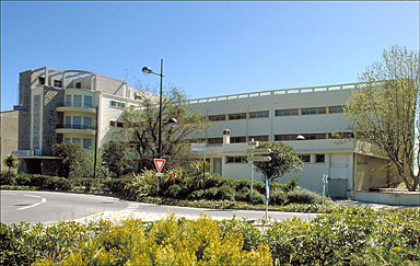 Vue d'ensemble de la façade nord.