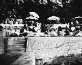Les invités sur la plage.
