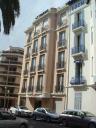 Vue d'ensemble de la façade sud.