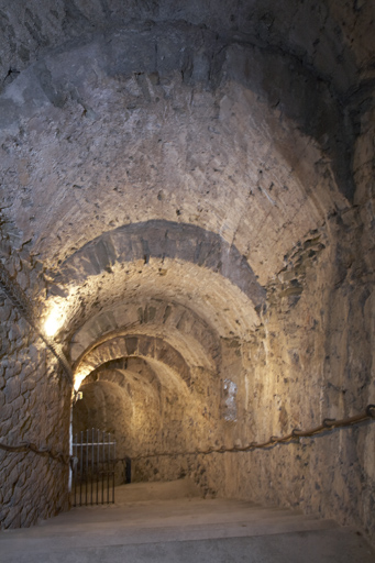 Rampe vo�t�e entre le rez-de-chauss�e et la galerie annulaire de soubassement.