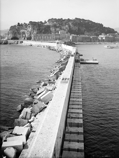 Jete du port de Nice en 1941.