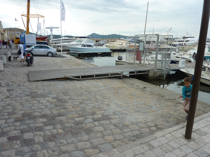 Ancienne cale des chantiers navals de Saint-Tropez.