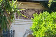 Villa Saint-Eloi, détail du décor de la frise.