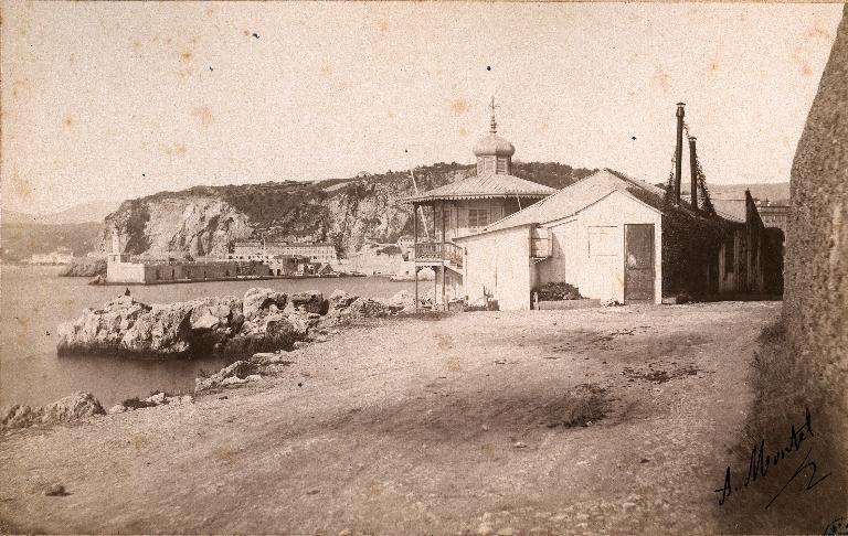 [La Rserve et l'entre du port, vers 1875]