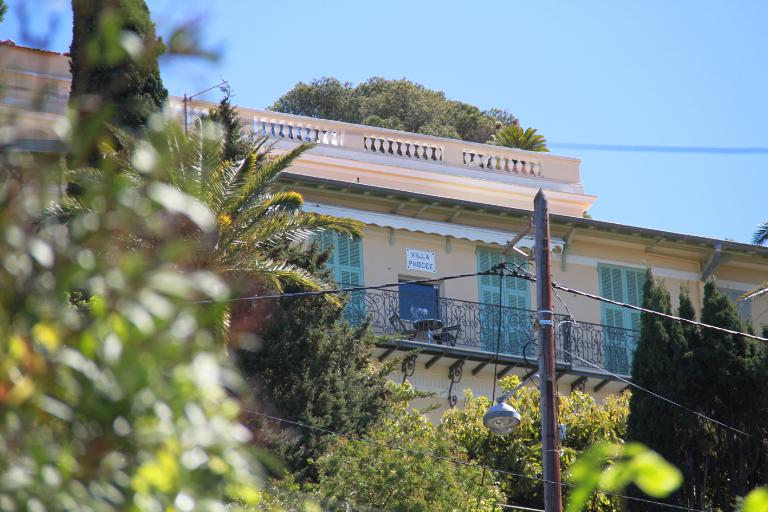 Villa Phoce vue du boulevard du Mont-Boron, faade d'agrment.