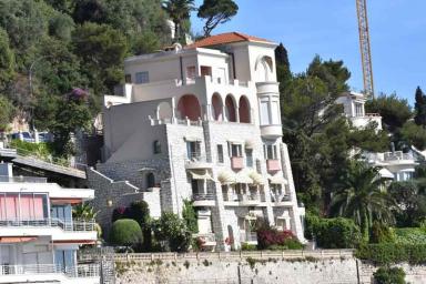 Villa Marichu, faade sur mer. Parcelle KH0158.