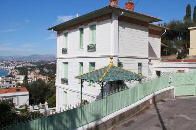 Maison Sole Mio, vue depuis l'avenue Germaine.