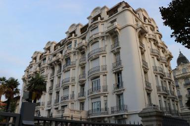 Vue générale de la façade principale
