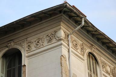 Détail du couronnement
