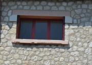 Détail des linteaux en "béton coloré" rose de la villa Bambino. Parcelle KH0139.@Détail des linteaux en "béton coloré" rose de la villa Bambino. Parcelle KH0139.