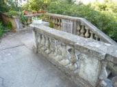 Escalier de distribution de la terrasse d'agrment avant travaux.