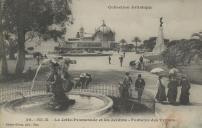 La fontaine des tritons dans le Jardin municipal en 1907.@La fontaine des tritons dans le Jardin municipal en 1907.