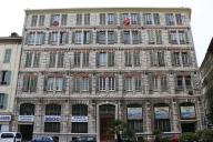 Vue générale de la façade urbaine
