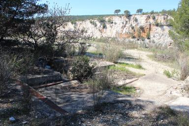 Chape en béton sur la carrière