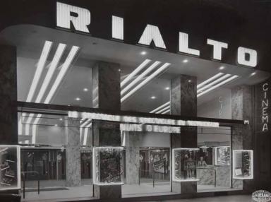 La faade du Rialto en 1959