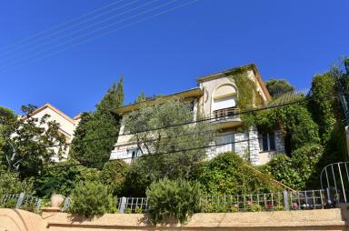 Façade principale.